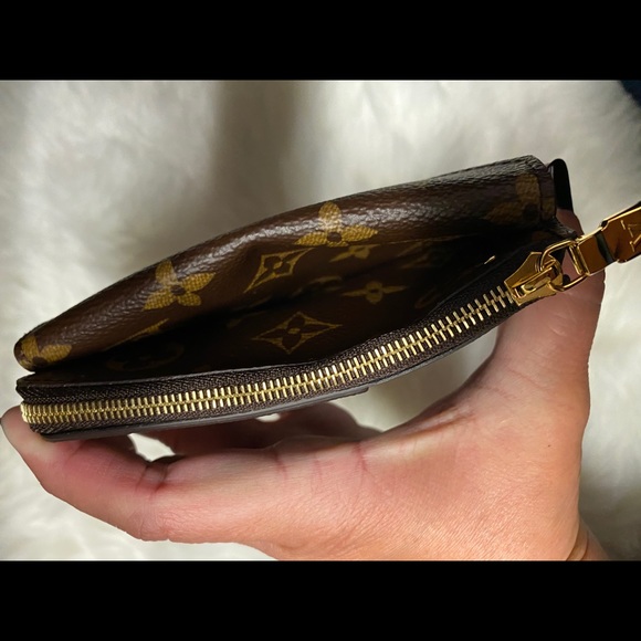 Authentic Louis Vuitton Card Holder Recto Verso - Picture 7 of 7